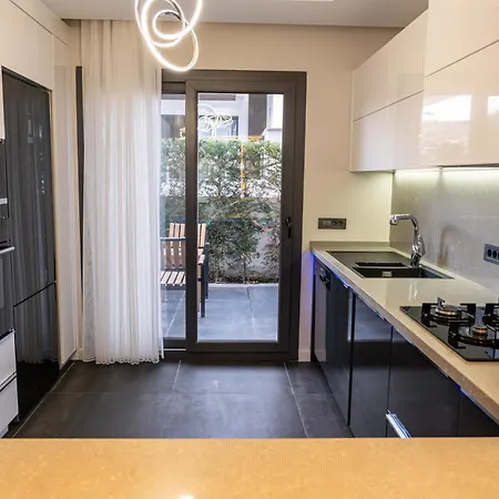 Sueper Havuzlu Cesme